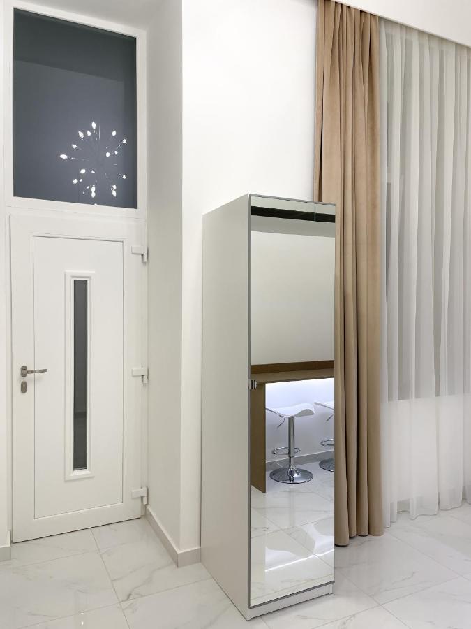 St Stephen Luxury Apartment Budapest Bagian luar foto