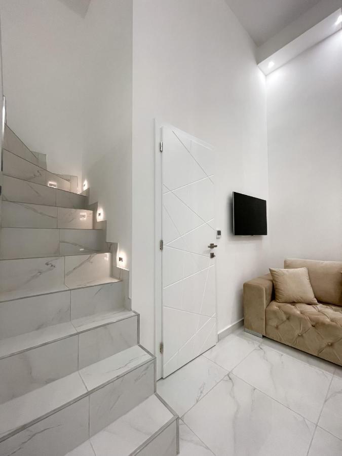 St Stephen Luxury Apartment Budapest Bagian luar foto