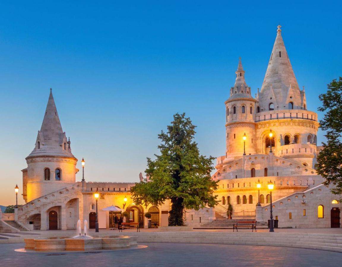 St Stephen Luxury Apartment Budapest Bagian luar foto