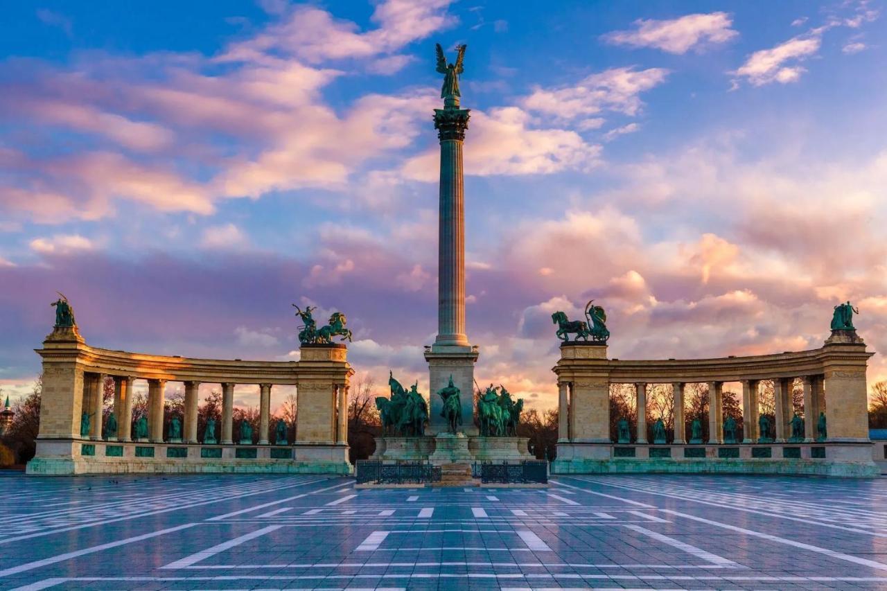 St Stephen Luxury Apartment Budapest Bagian luar foto